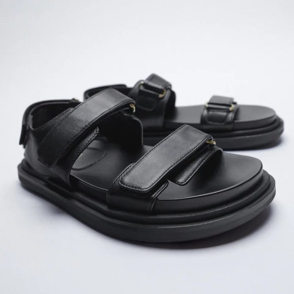 NWT Chunky Black Leather Adhesive Strap Sandals, 8